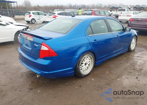 2012 Ford Fusion Sport z USA, uszkodzony, nr VIN 3FAHP0KC4CR168949
